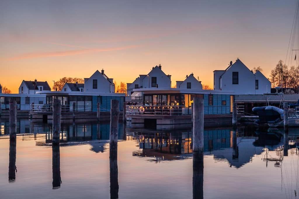 Floatinghouses Peenemuende Eksteriør bilde