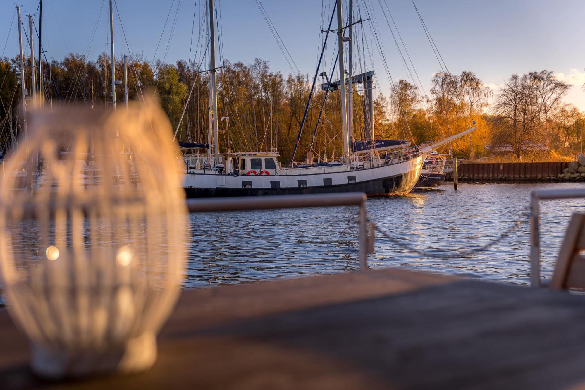 Floatinghouses Peenemuende Eksteriør bilde